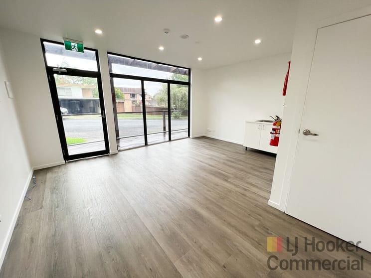 Click to view all images Suite 6/46 George Street East Gosford NSW 2250 - Image 2