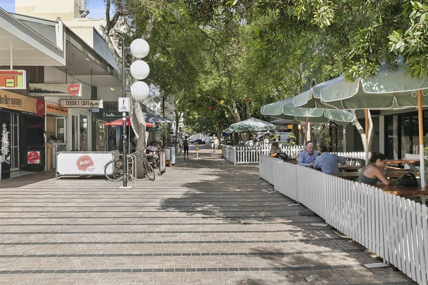 Click to view all images 1/18 Sydney Road Manly NSW 2095 - Image 2
