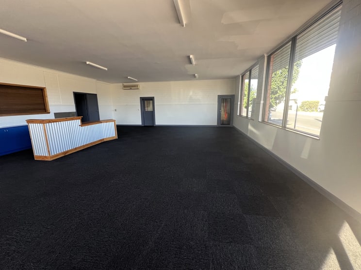 Click to view all images 40 Robertson Street Naracoorte SA 5271 - Image 3