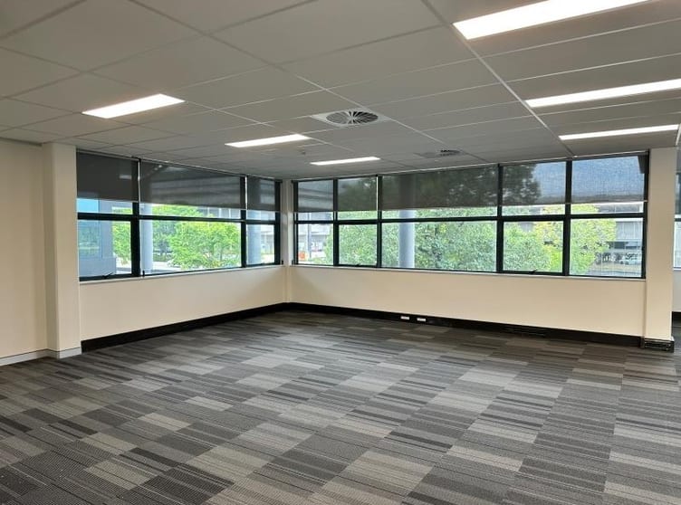 Click to view all images 6-8/21 Benjamin Way Belconnen ACT 2617 - Image 3