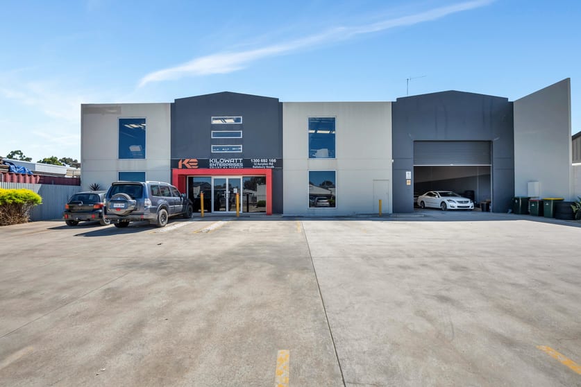 Click to view all images 12 Acrylon Road Salisbury South SA 5106 - Image 2
