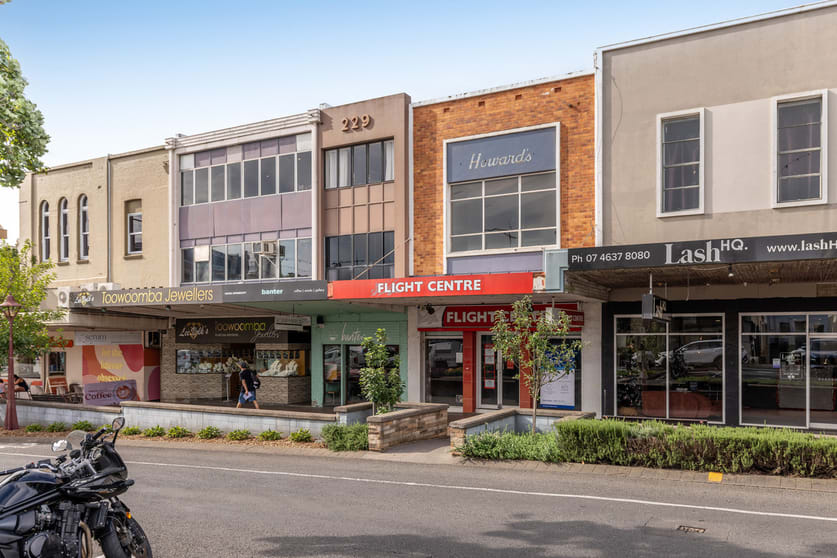 Click to view all images 227 Margaret Street Toowoomba QLD 4350 - Image 1