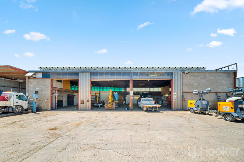 Click to view all images 81 High Street Queanbeyan East NSW 2620 - Image 2