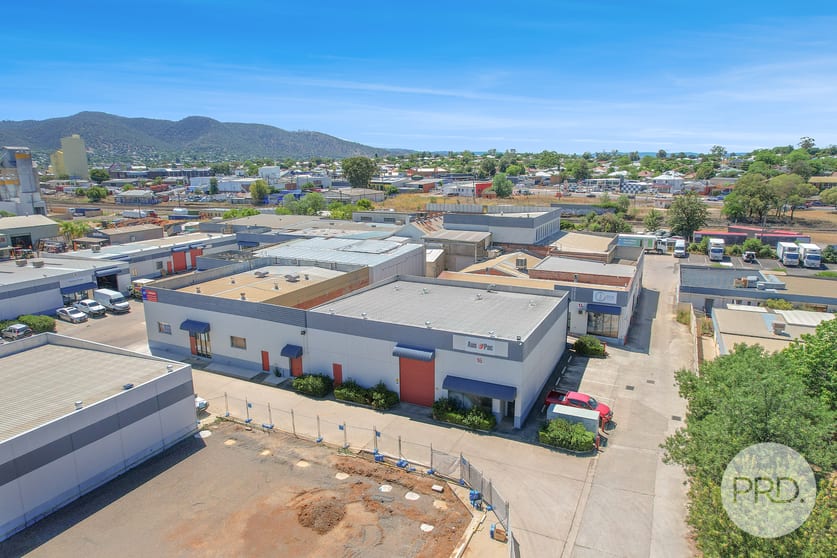 Click to view all images Unit 17/84-92 Barnes Street Tamworth NSW 2340 - Image 3