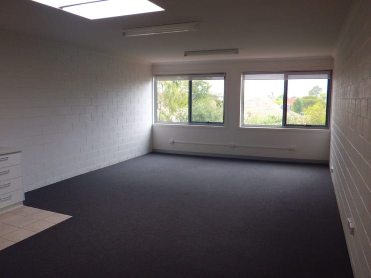 Click to view all images Suite 2, 62A Wingara Avenue Keilor East VIC 3033 - Image 2