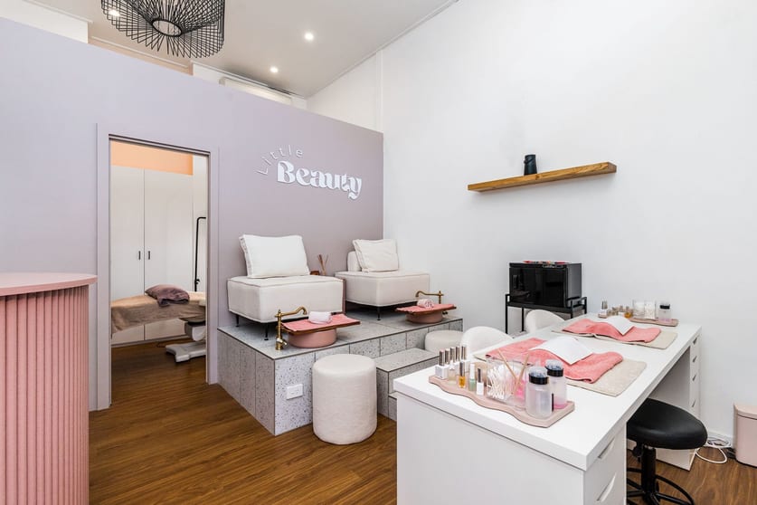 Click to view all images 5/4 Bay Lane Byron Bay NSW 2481 - Image 2