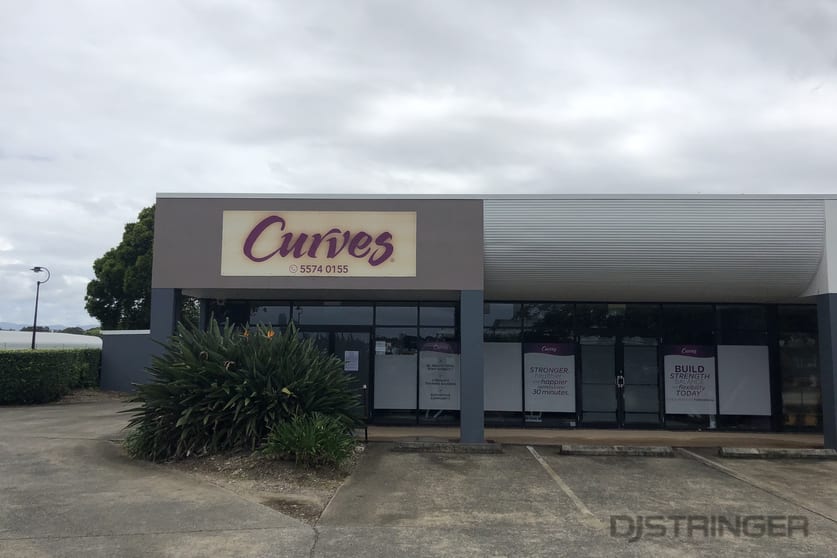 Click to view all images 1/1 Ken Russell Court Bundall QLD 4217 - Image 3