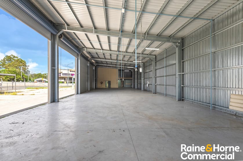 Click to view all images 9 Mill Street Petrie QLD 4502 - Image 3