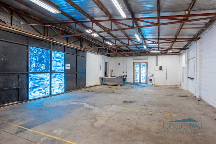 Click to view all images 200 Marine Parade Hastings VIC 3915 - Image 2