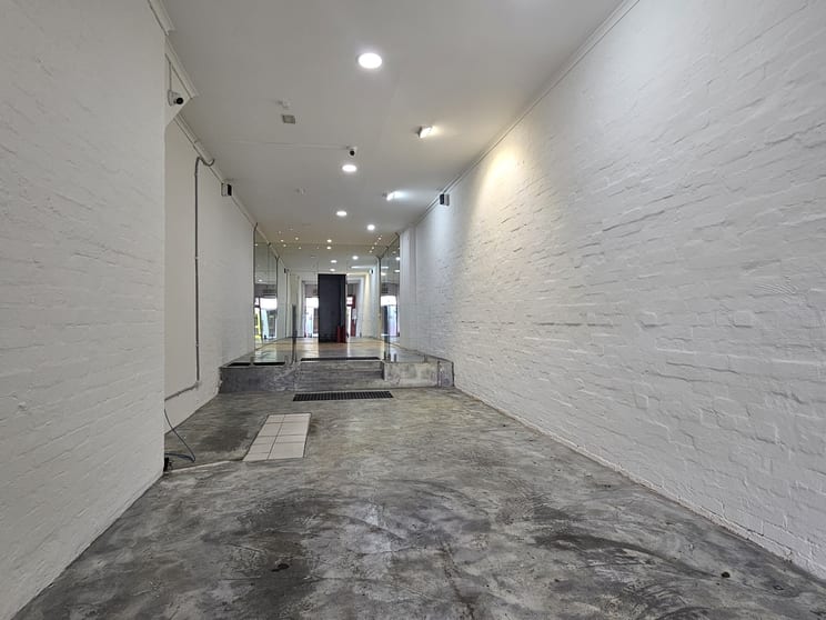 148 Acland Street St Kilda VIC 3182 - Image 2