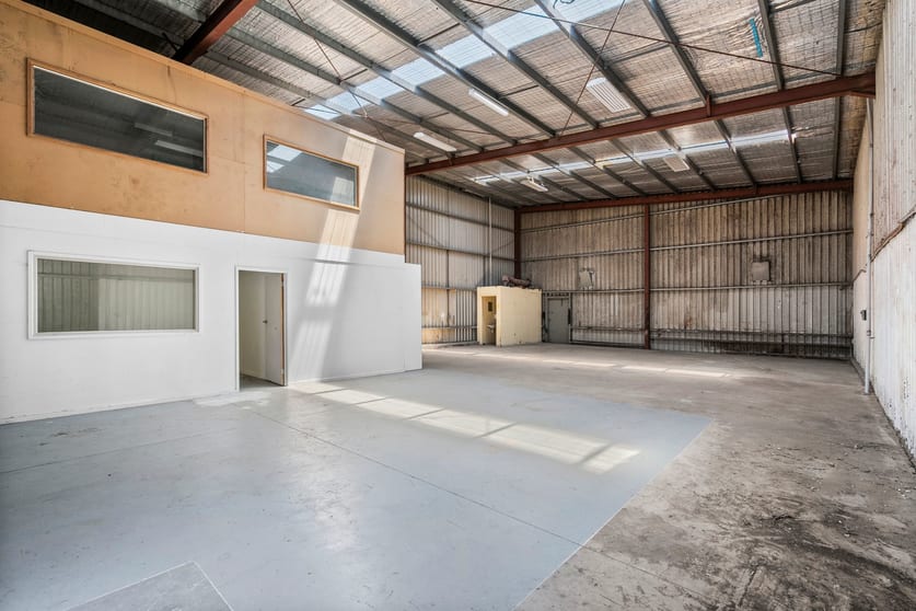 Click to view all images 3/80-84 Tucker Street Breakwater VIC 3219 - Image 2