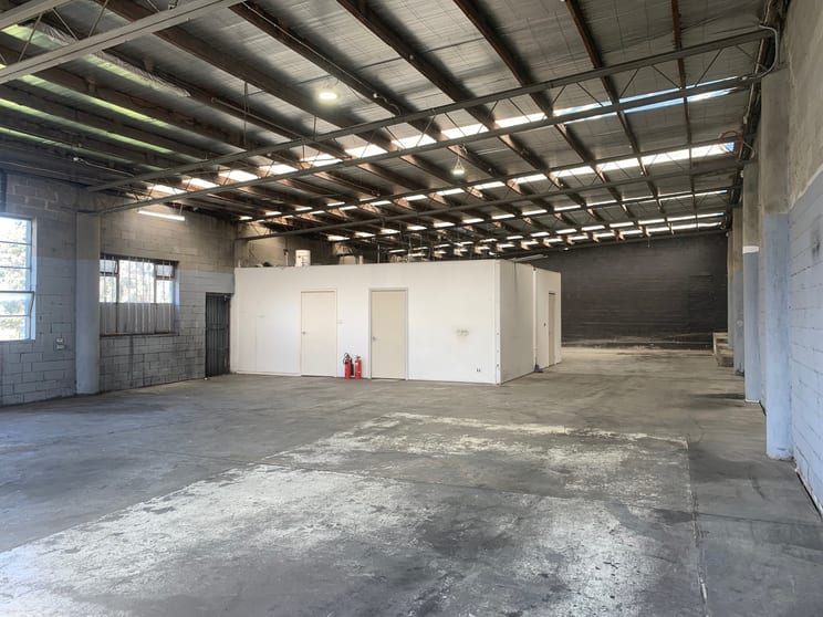 Click to view all images Unit 1/26 Thomas Street Ferntree Gully VIC 3156 - Image 2