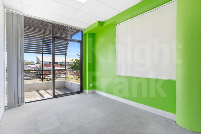Click to view all images Level 1 Suite B/85B Bolsover Street Rockhampton City QLD 4700 - Image 3