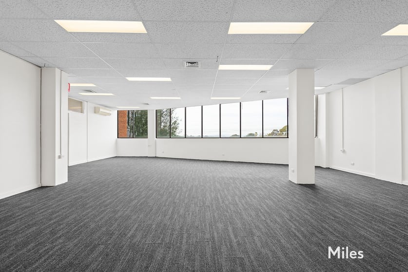 Click to view all images Level C/42 Upper Heidelberg Road Ivanhoe VIC 3079 - Image 2