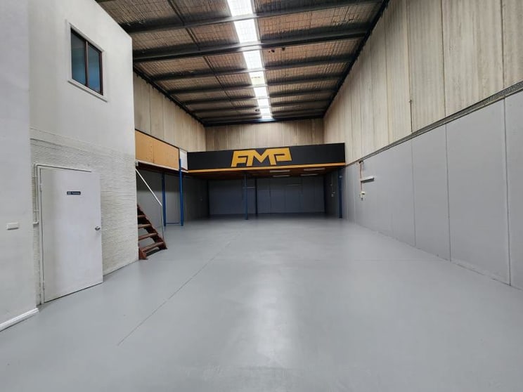 Click to view all images Unit 16/62 Hume Highway Lansvale NSW 2166 - Image 3