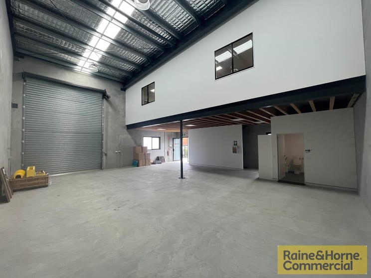 Click to view all images 1/16 Crockford Street Northgate QLD 4013 - Image 3