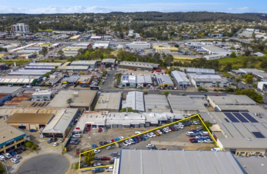 Click to view all images 7 Dan Street Slacks Creek QLD 4127 - Image 2