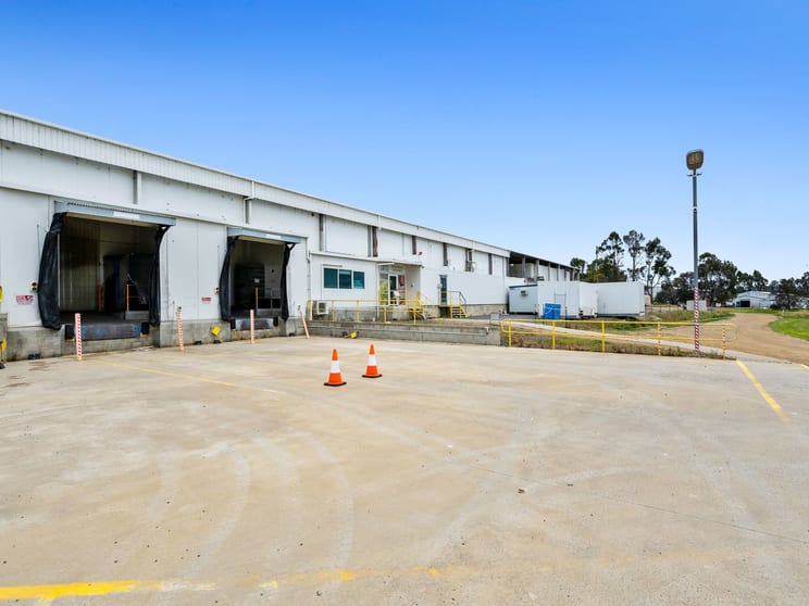 Click to view all images 121 Backhouse Lane Cambridge TAS 7170 - Image 3