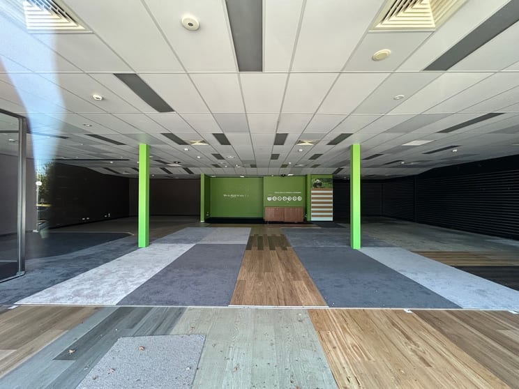 Click to view all images 4/100 Barrier Street Fyshwick ACT 2609 - Image 2