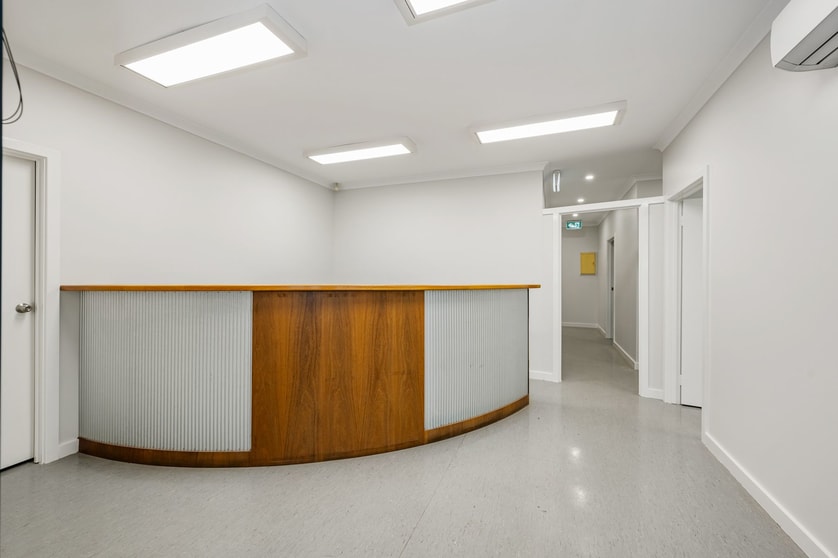 Click to view all images Broadwood WA 6430 - Image 2