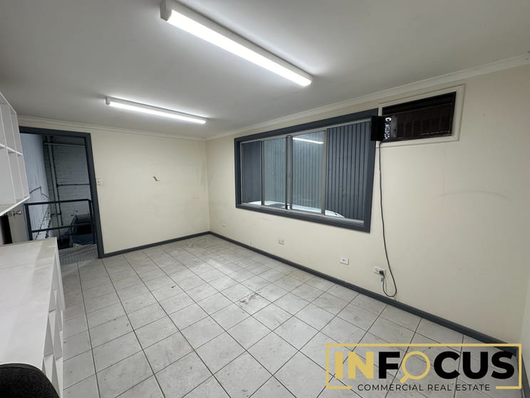 Click to view all images Penrith NSW 2750 - Image 3