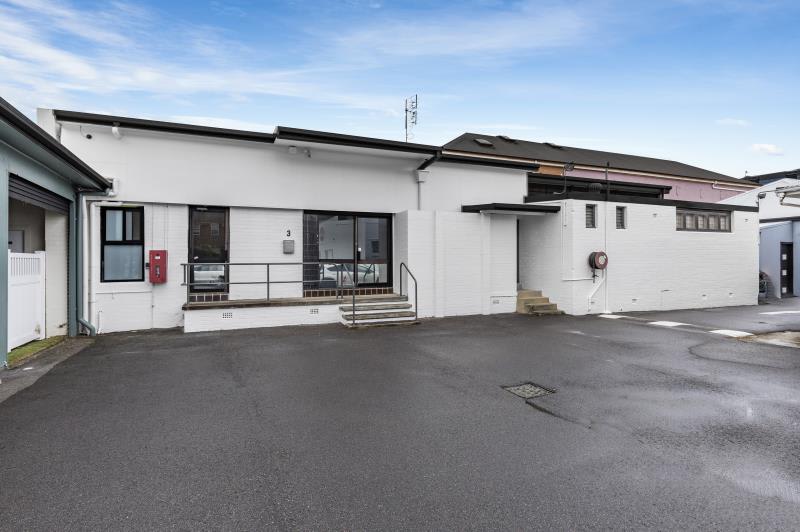 Click to view all images Unit 3/18 Wood Street Newcastle West NSW 2302 - Image 1