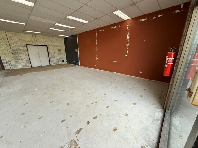 Click to view all images 9/43-57 Townshend Street Phillip ACT 2606 - Image 2