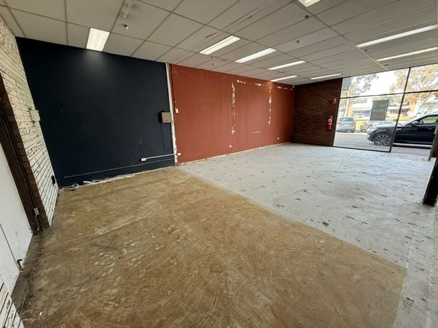 Click to view all images 9/43-57 Townshend Street Phillip ACT 2606 - Image 3