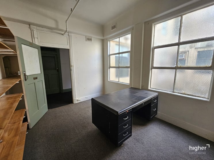 Click to view all images 309/38 Gawler Place Adelaide SA 5000 - Image 3