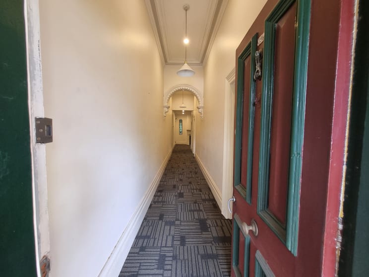 Click to view all images 396 High Street Prahran VIC 3181 - Image 2