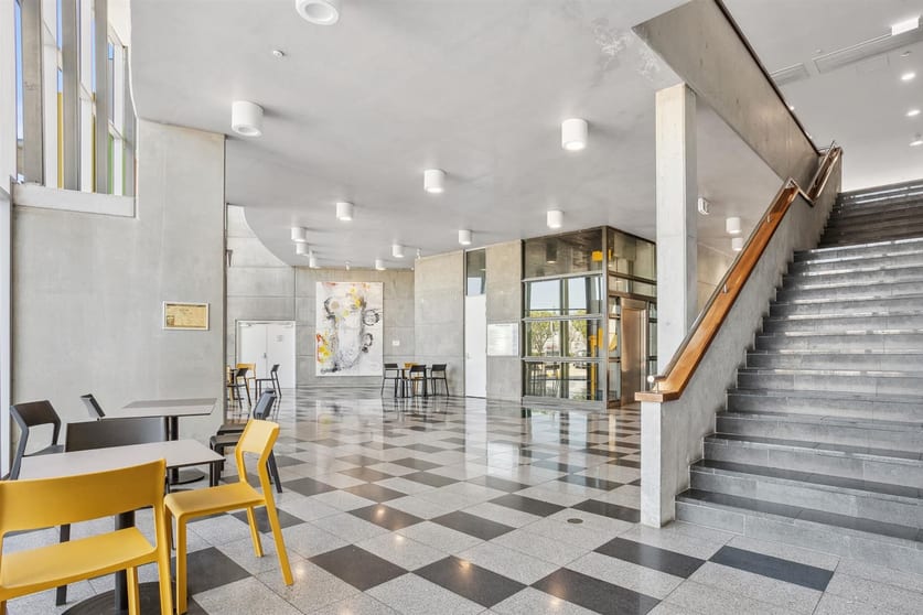Click to view all images 137 Kewdale Rd Kewdale WA 6105 - Image 3