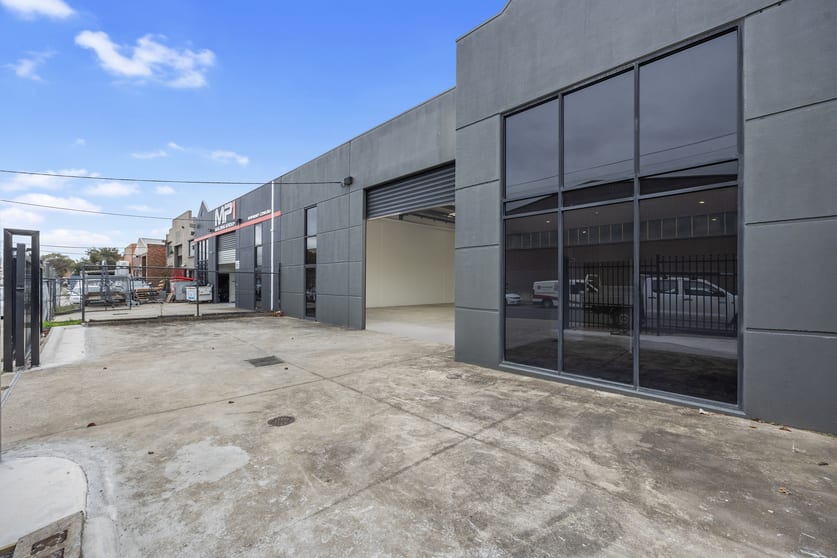 Click to view all images 67 Korong Road Heidelberg West VIC 3081 - Image 2