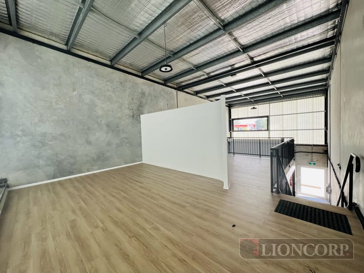 Click to view all images Coopers Plains QLD 4108 - Image 3