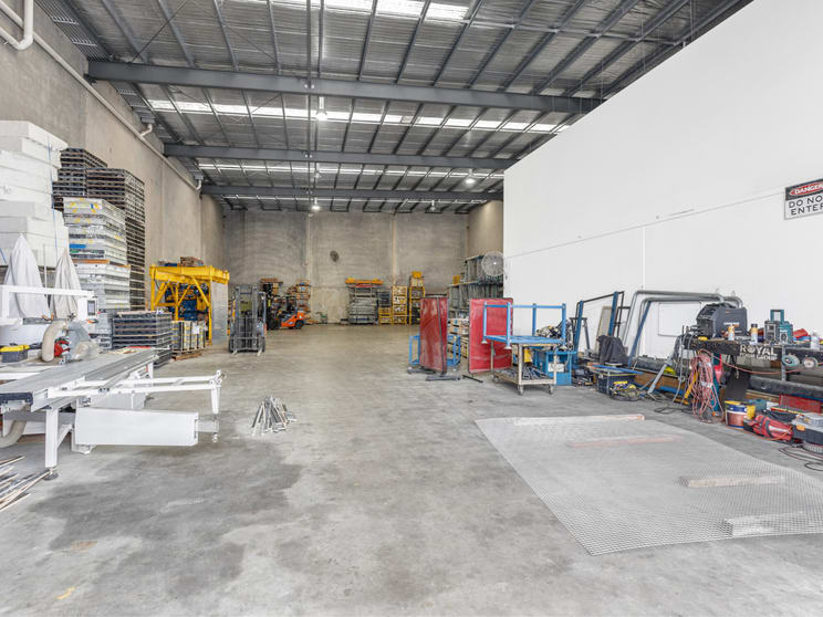 Click to view all images Gregory Hills NSW 2557 - Image 3