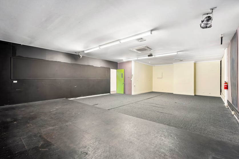 Click to view all images 32-34 Little Ryrie Street Geelong VIC 3220 - Image 2