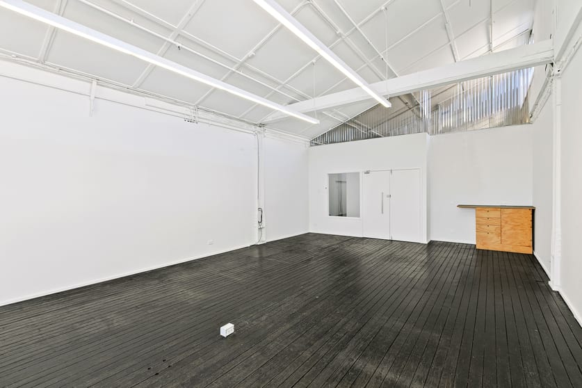 Click to view all images 2/151 Foveaux Street Surry Hills NSW 2010 - Image 2