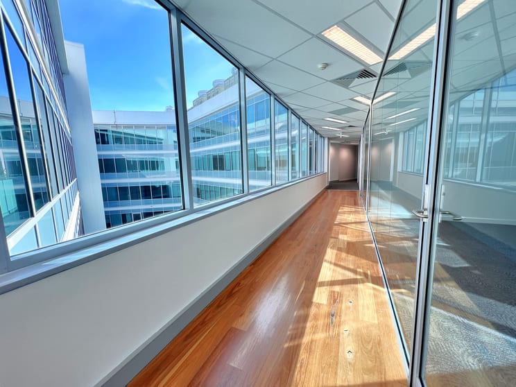 Click to view all images Level 3/834 Pittwater Road Dee Why NSW 2099 - Image 3