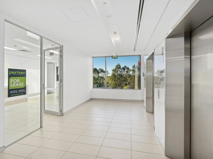 Click to view all images Suite 204 & 205/2-8 Brookhollow Avenue Norwest NSW 2153 - Image 2