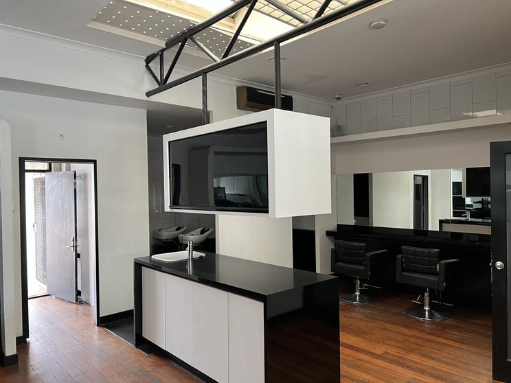 Click to view all images 1/377 Newcastle Street Northbridge WA 6003 - Image 2