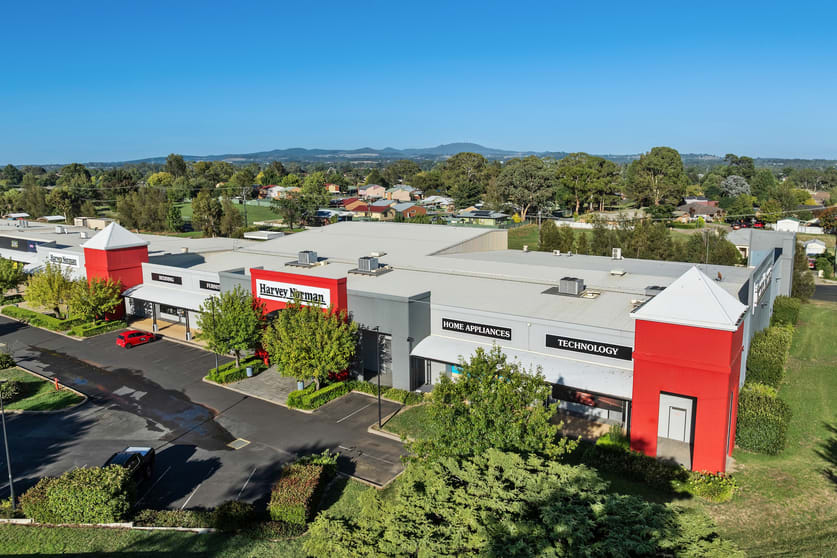 Click to view all images Shop 3/168 Lone Pine Avenue Orange NSW 2800 - Image 3