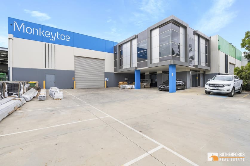 4 Ravenhall Way Ravenhall VIC 3023 - Image 1