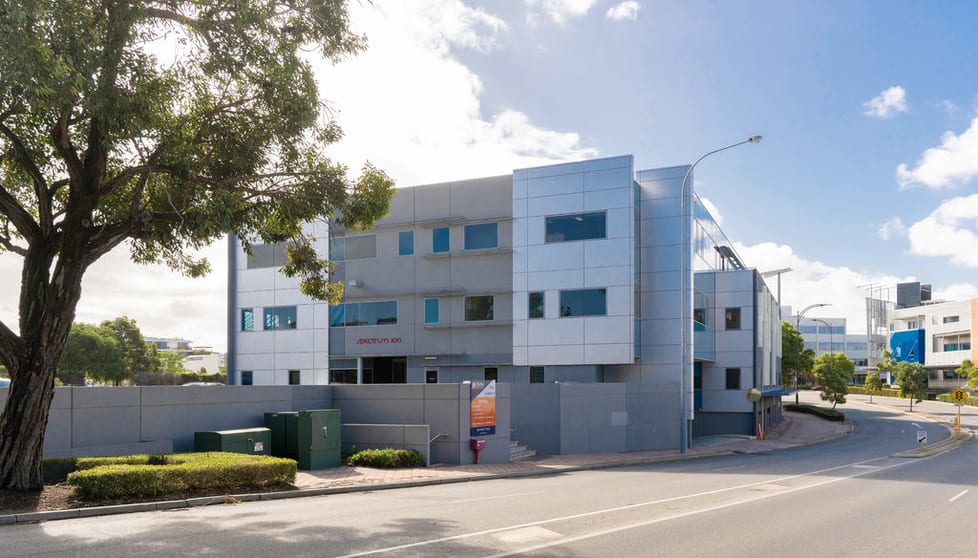 2/100 Railway Road Daglish WA 6008 - Image 3