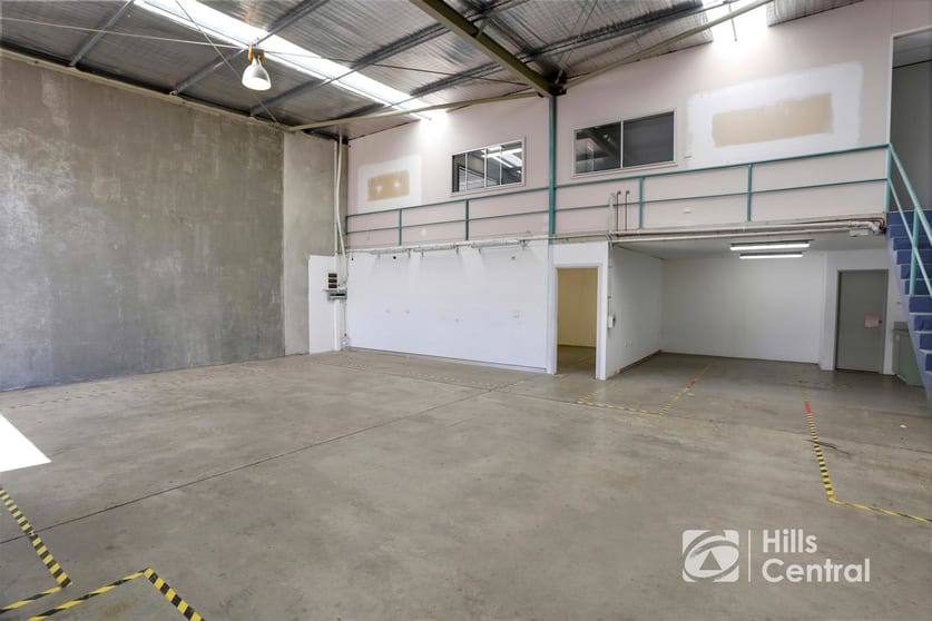 Click to view all images 21/7 Packard Avenue Castle Hill NSW 2154 - Image 2