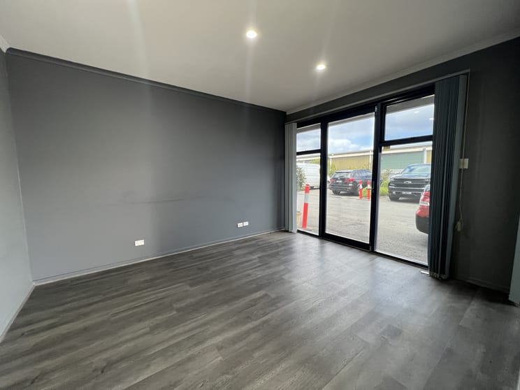 Units 5 & 6/25-27 Roxburgh Avenue Lonsdale SA 5160 - Image 3
