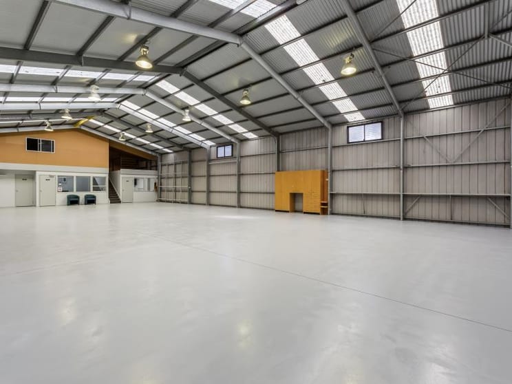 Click to view all images Warehouse 4, 40 Gregory Avenue Newtown VIC 3220 - Image 2