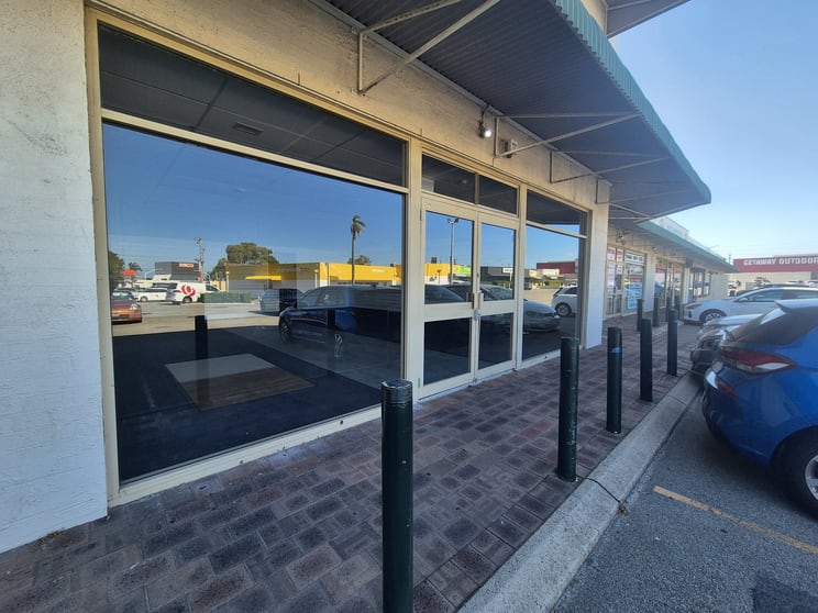 Click to view all images 9/386 Wanneroo Road Westminster WA 6061 - Image 3