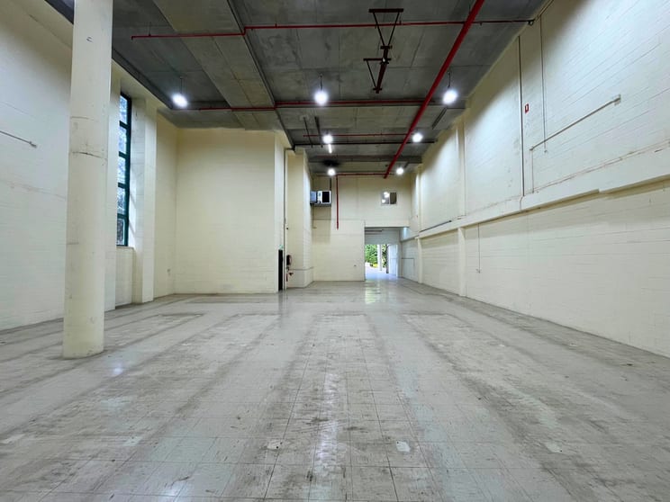 Click to view all images Unit 8/3 Warrah Street Chatswood NSW 2067 - Image 2