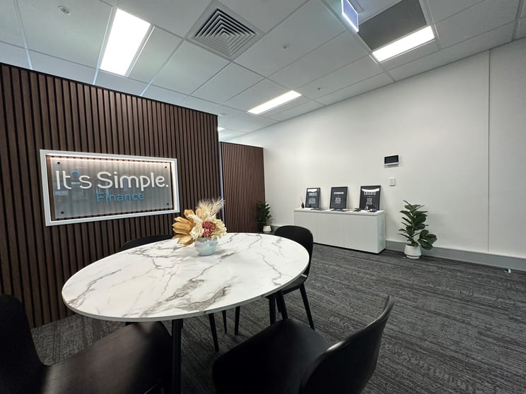 Click to view all images 4.08/3 Fordham Way Oran Park NSW 2570 - Image 2