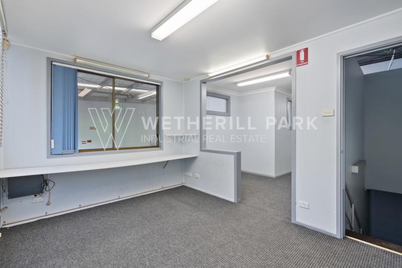 Click to view all images Wetherill Park NSW 2164 - Image 3