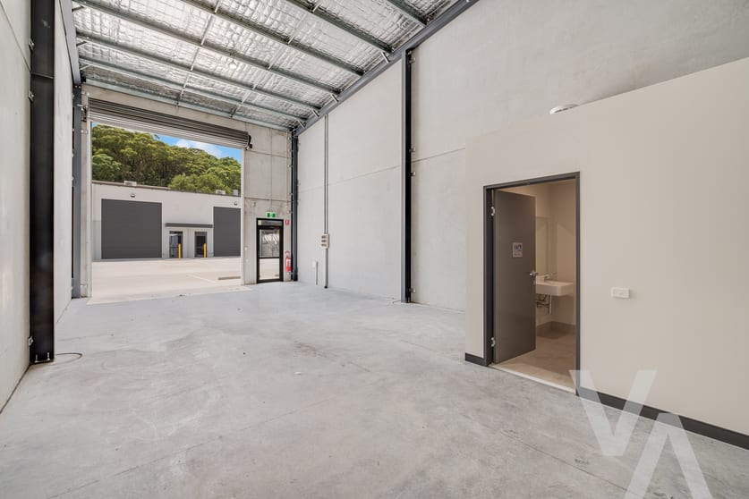 Click to view all images 7/210 Macquarie Road Warners Bay NSW 2282 - Image 1